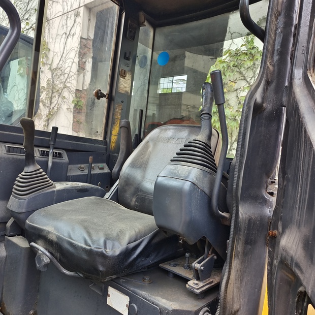 2023 Komatsu PC35-44086835