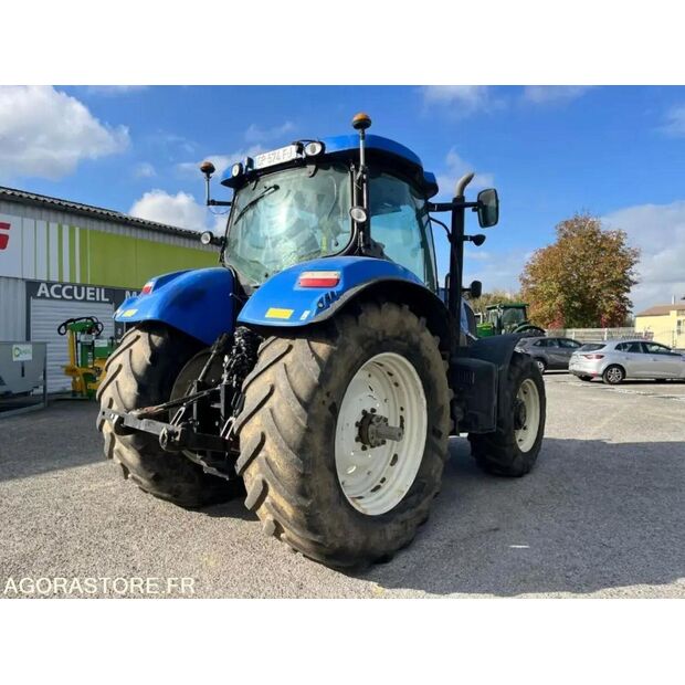 نيو هولاند T7.210-44087380