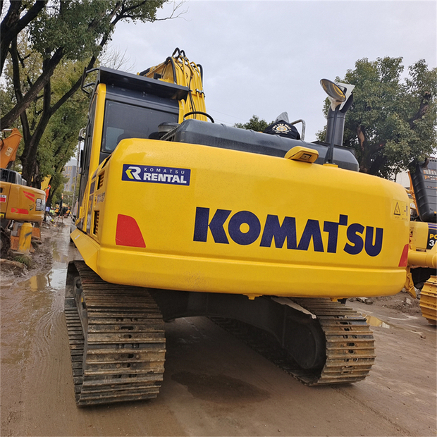 2023 Komatsu PC200-8-44087943