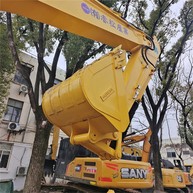 2023 Komatsu PC200-8-44087944