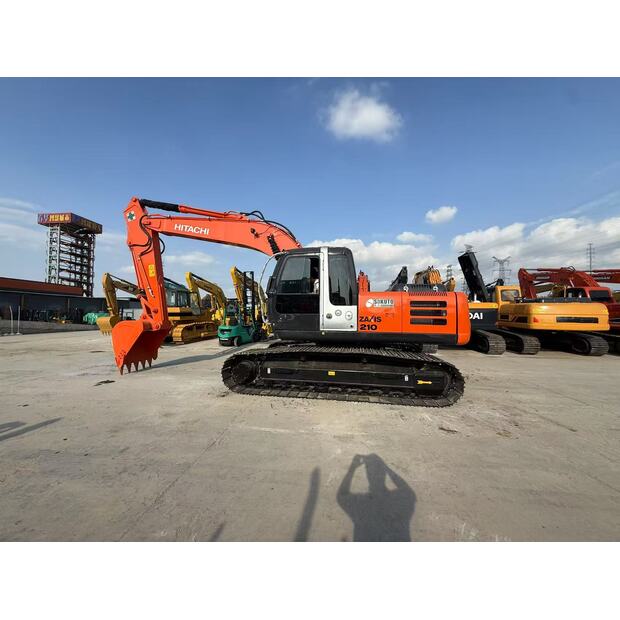 2025 هيتاشى ZX210-3G-44087971