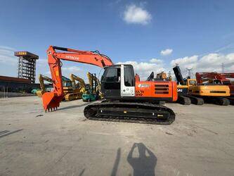 صورة ل معدات البناء 2025 هيتاشى ZX210-3G