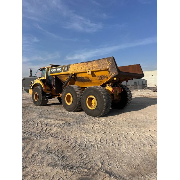 2019 فولفو A40G-44089104