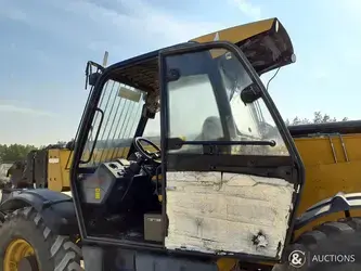 2016-caterpillar-th417c-gc-1380143-44090389