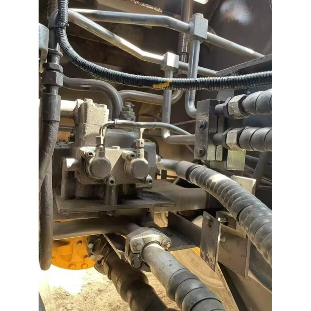 2023 SDLG LG956L-44090439