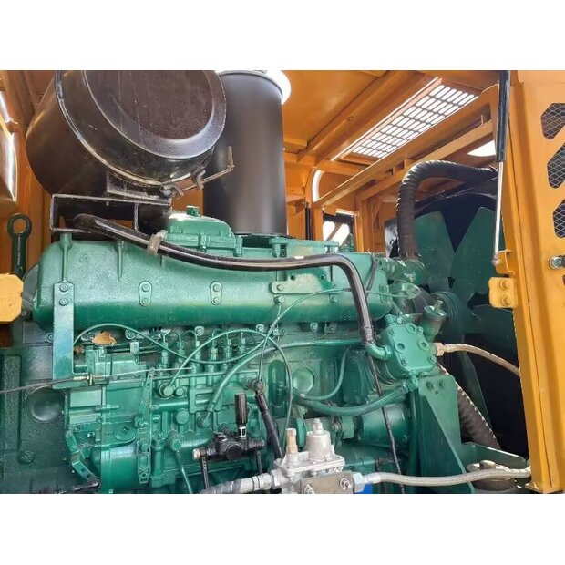 2023 SDLG LG956L-44090442