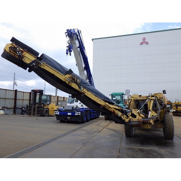 1999 ساكاي ER550F-44090788