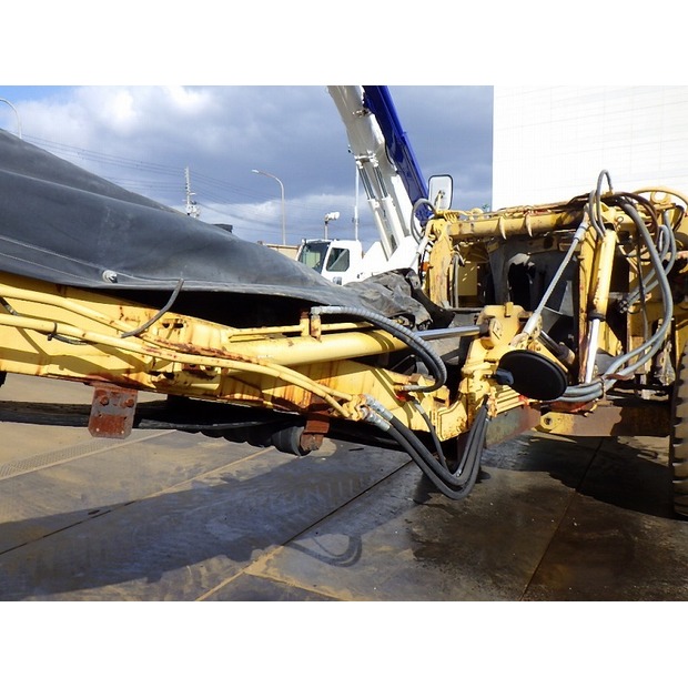 1999 ساكاي ER550F-44090795