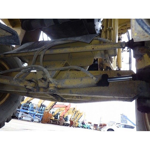 1999 ساكاي ER550F-44090820