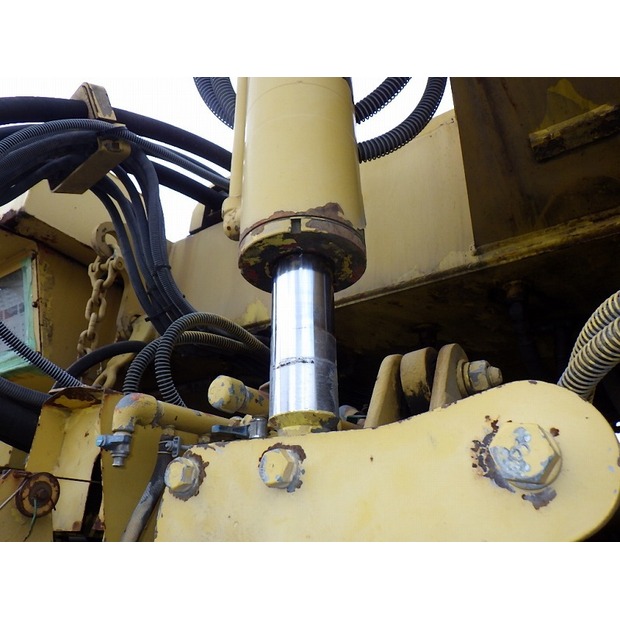 1999 ساكاي ER550F-44090829