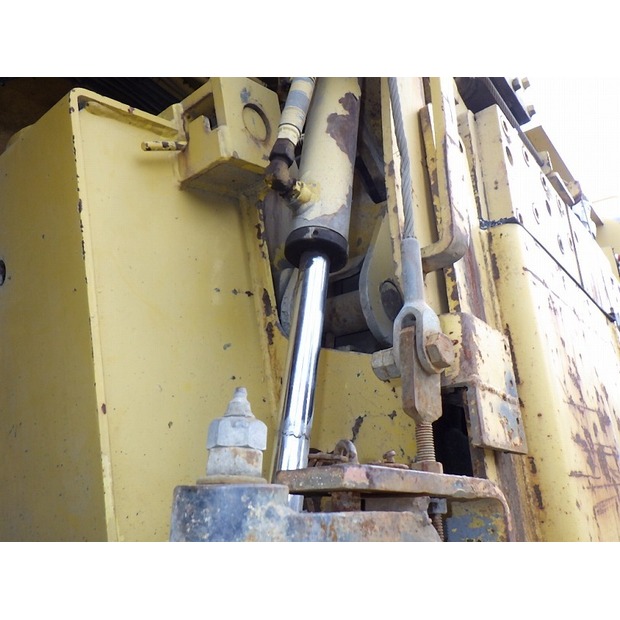 1999 ساكاي ER550F-44090832