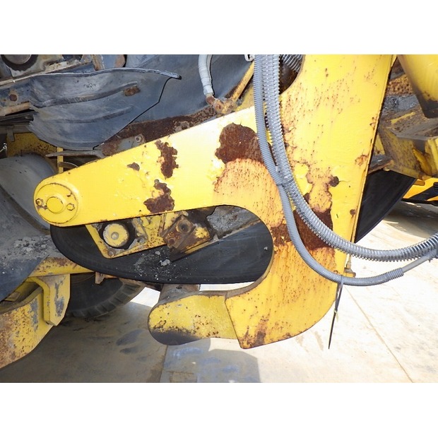 2001 ساكاي ER550F-44090871