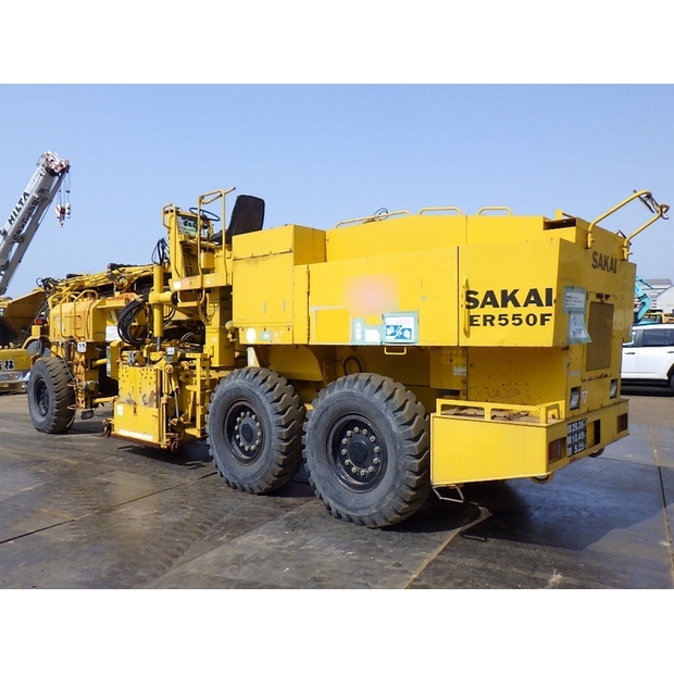 2001 ساكاي ER550F-44090883