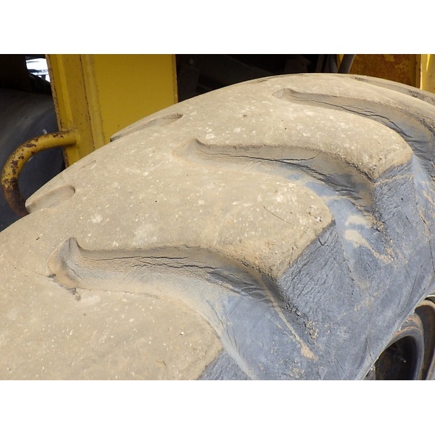 2001 ساكاي ER550F-44090886