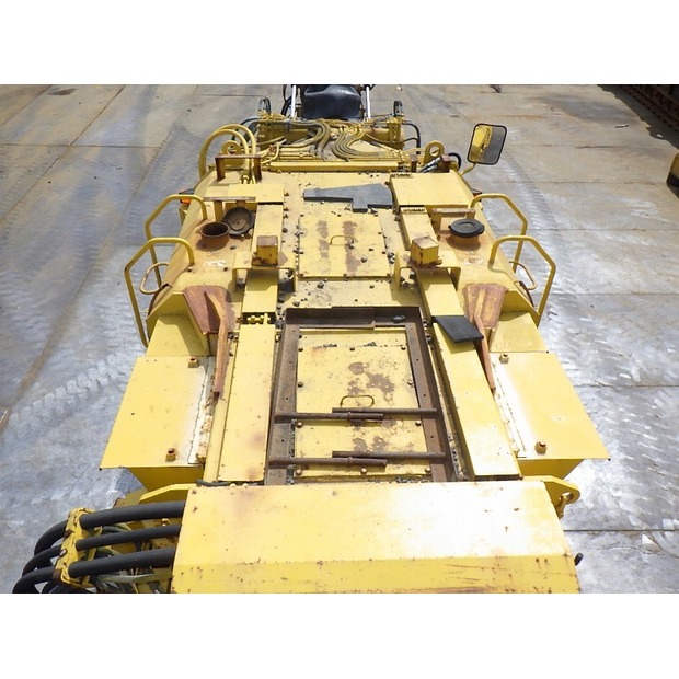 2001 ساكاي ER550F-44090899