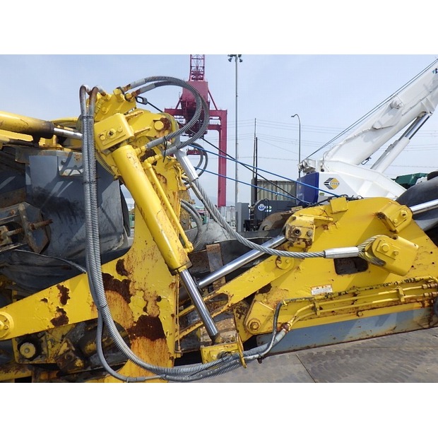 2001 ساكاي ER550F-44090906