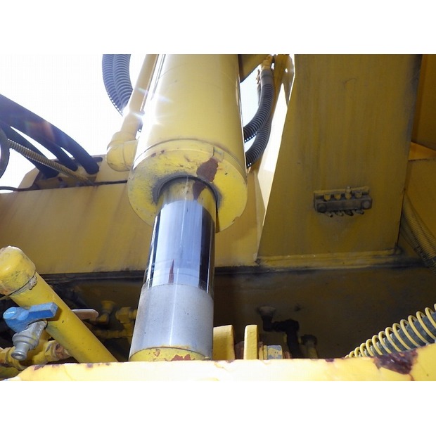 2001 ساكاي ER550F-44090910