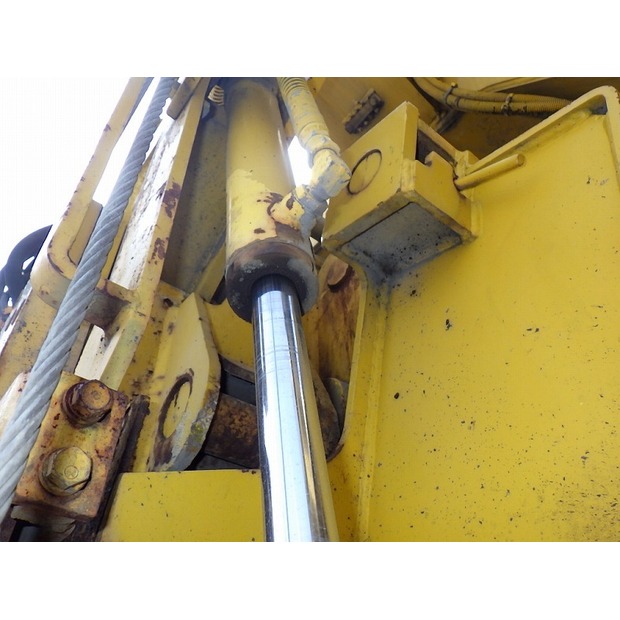 2001 ساكاي ER550F-44090912