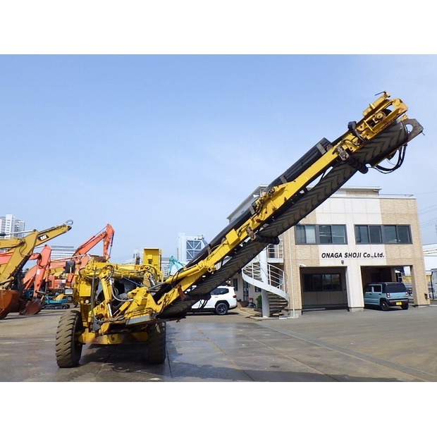 2001 ساكاي ER550F-44090918