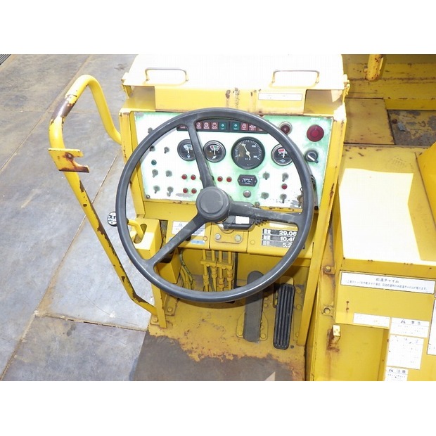 2001 ساكاي ER550F-44090941