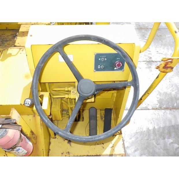 2001 ساكاي ER550F-44090942