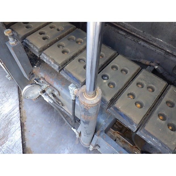 2014 سوميتومو HA60C-8-44090990