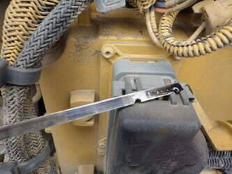 2010-caterpillar-d3k-44091080