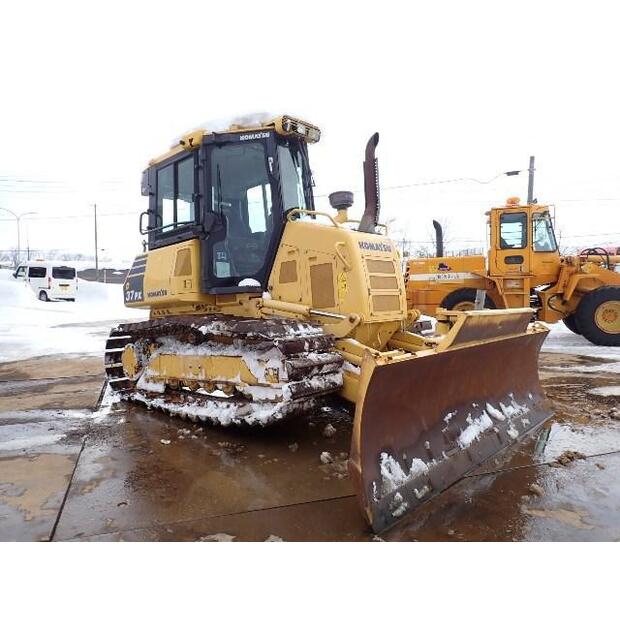 2017 Komatsu D37PX-23-44091146