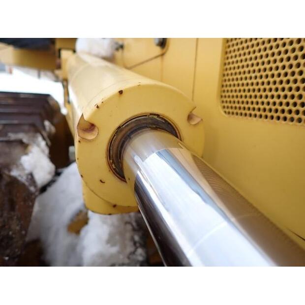 2017 Komatsu D37PX-23-44091177