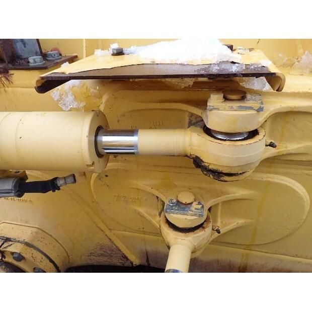 2017 Komatsu D37PX-23-44091182