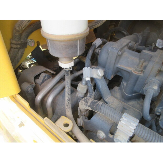 2014 Komatsu D61PX-23-44091452