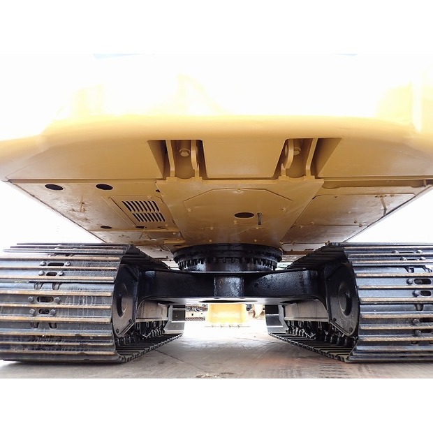 2016 كاتربيلر 320E-SXE-44091577