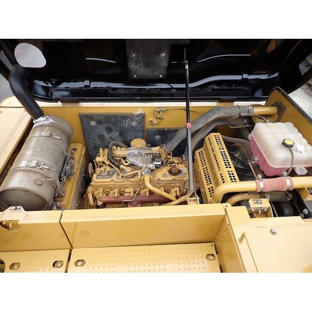 2016 كاتربيلر 320E-SXE-44091597