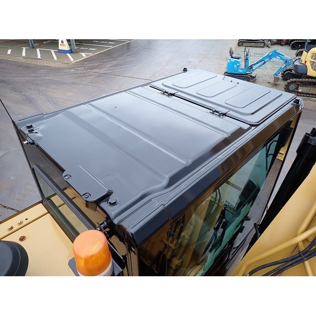 2016 كاتربيلر 320E-SXE-44091609