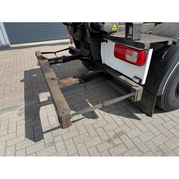 2015 داف CF 410-44091825