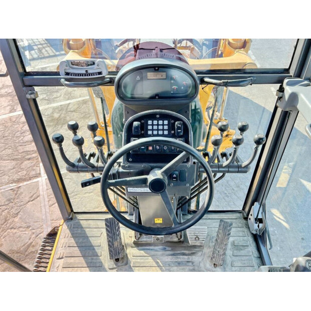 2013 فولفو G946B-44092346