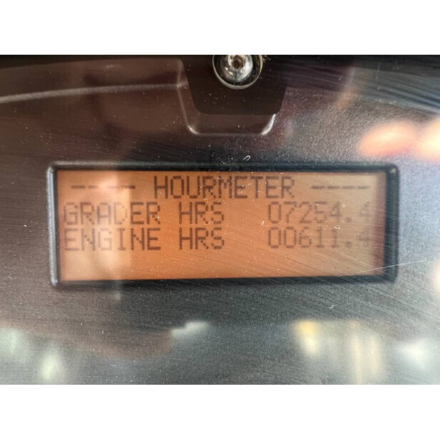 2013 فولفو G946B-44092357