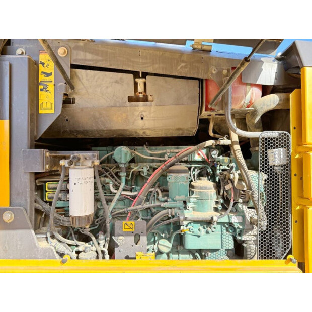 2014 فولفو G960B-44092373