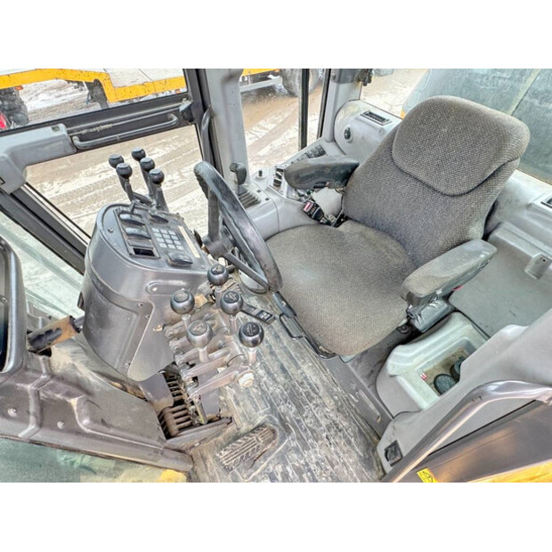 2012 Volvo G970-44092382