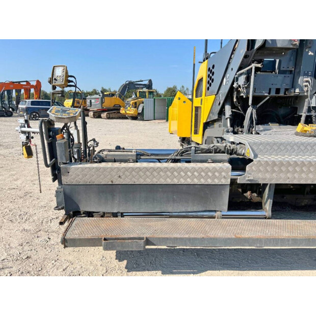 2015 فولفو P7820C-44092480