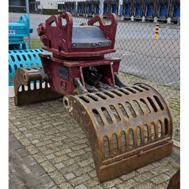 2021 أخرى 650D-44092510