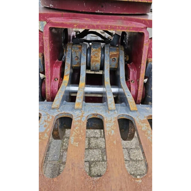 2021 أخرى 650D-44092513