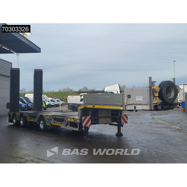 2013 Doll S3HST1-44092786