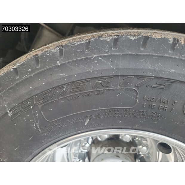 2013 Doll S3HST1-44092802