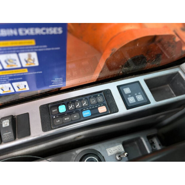 2012 Doosan DX235LCR-44094000