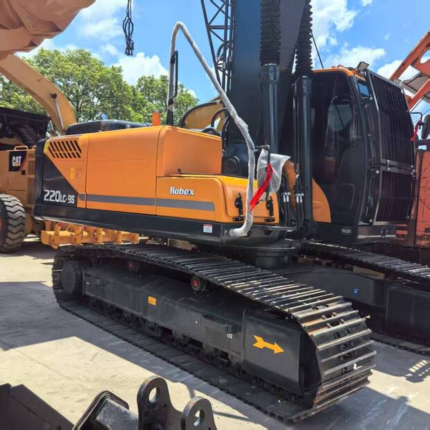 2021 Hyundai R220-44094185