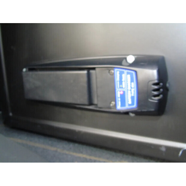 2012 MAN TGM 18.250-44095313