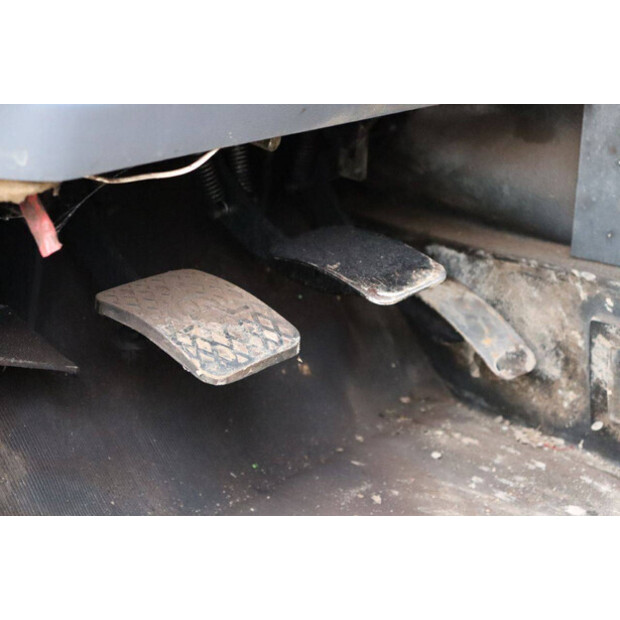 1998 ميرلو P35.9EVS-44096135