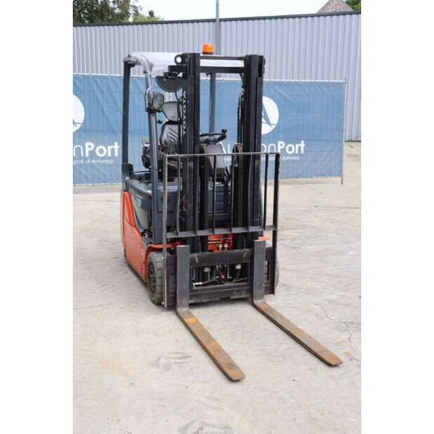 2016 Toyota 8FBEK18T-44096346