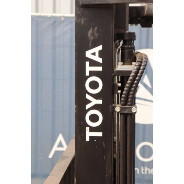 2016 Toyota 8FBEK18T-44096354